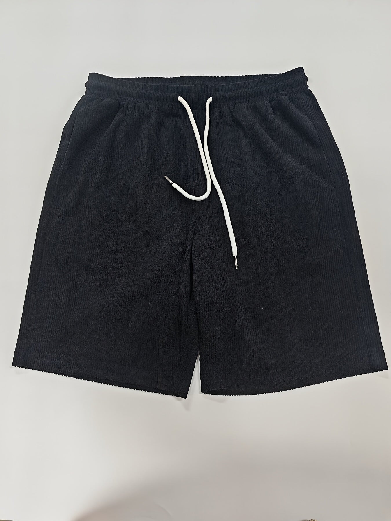 Vince™ | Men's Relaxed Fit Drawstring Shorts